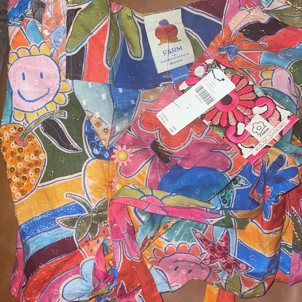 Farm Rio Deep-V Tie-Waist Top NWT Small 🍍🍓🌼🌸🌺 - Picture 10 of 13